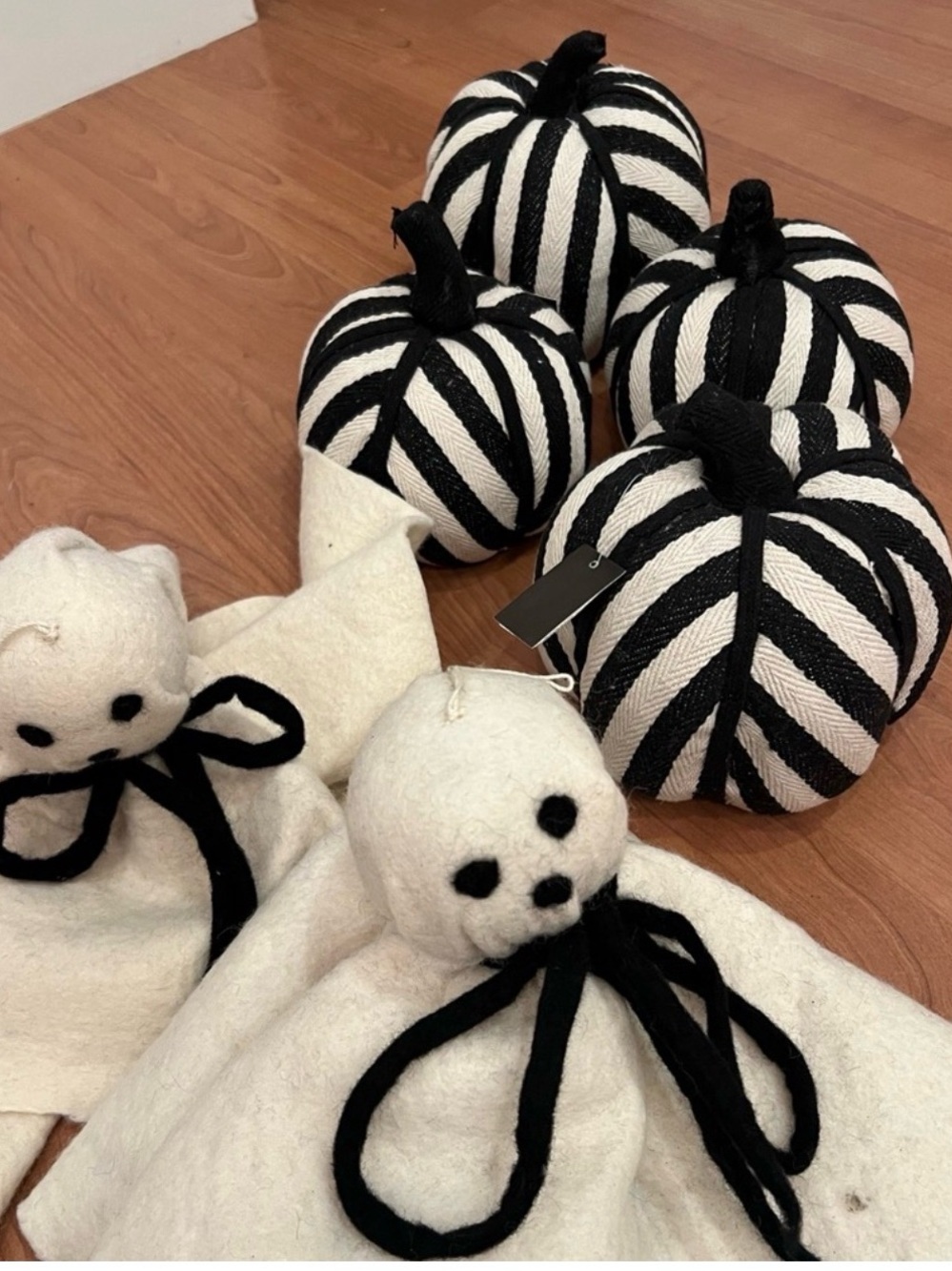 Brand New Set of Black & White Striped Pumpkins and Matching Ghosts